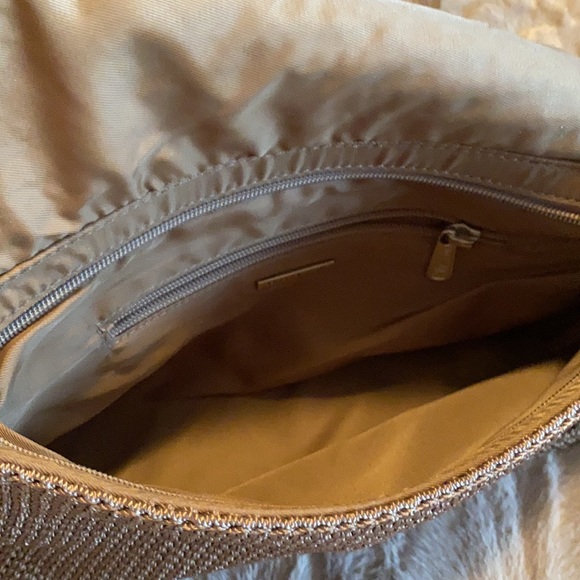 Purse - Picture 4 of 6